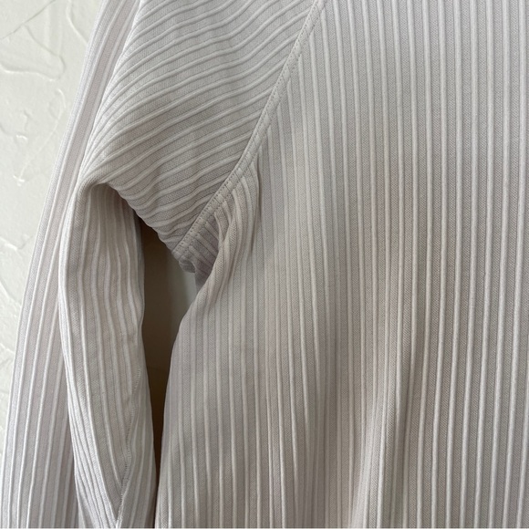 Lululemon Rest Less Pullover Long Sleeve. White - Picture 5 of 9